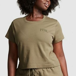 NWT Victoria's Secret PINK Shortsleeve T-shirt